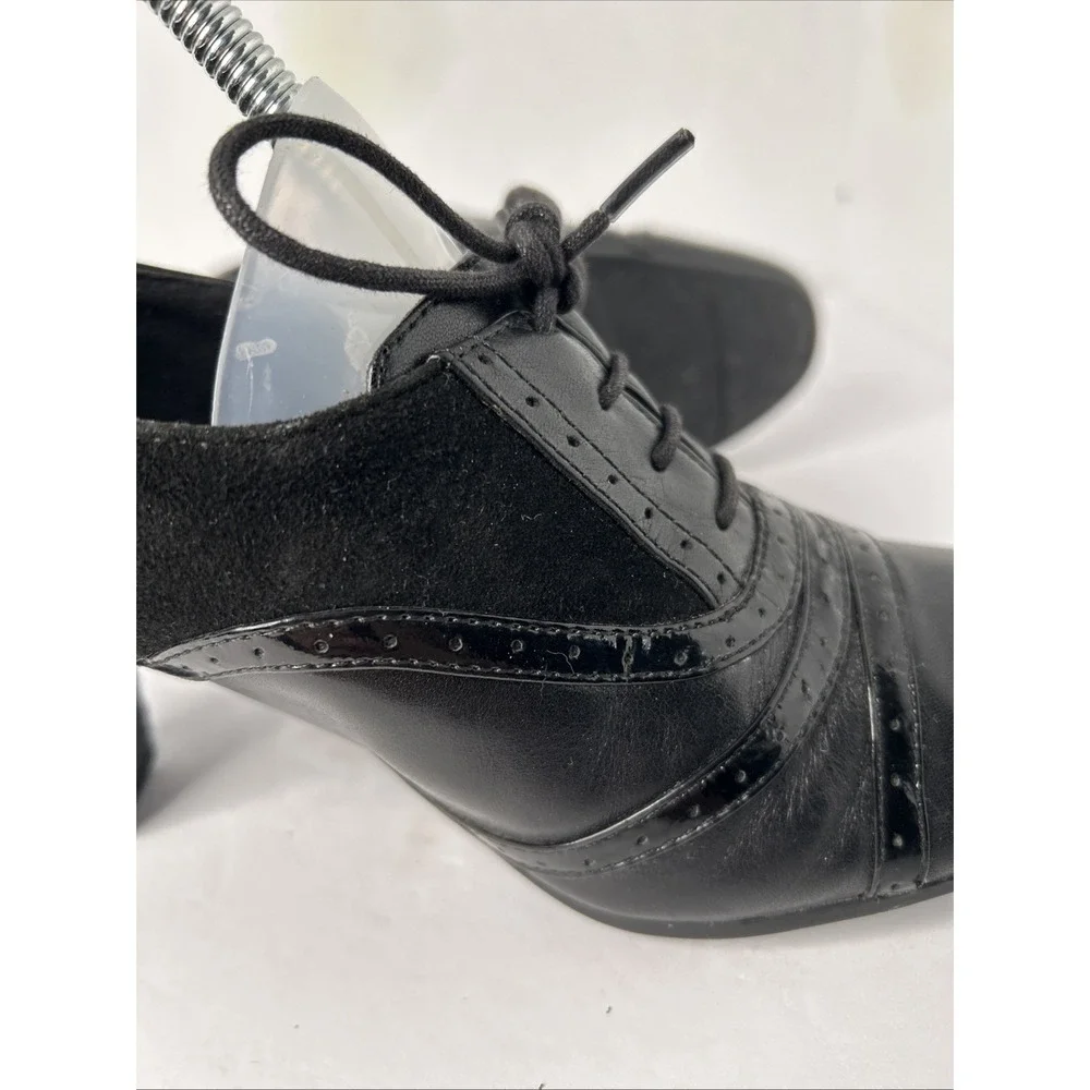 Clark's Artisan Women's Heels  With Laces Sz 8.5 M‎ Black